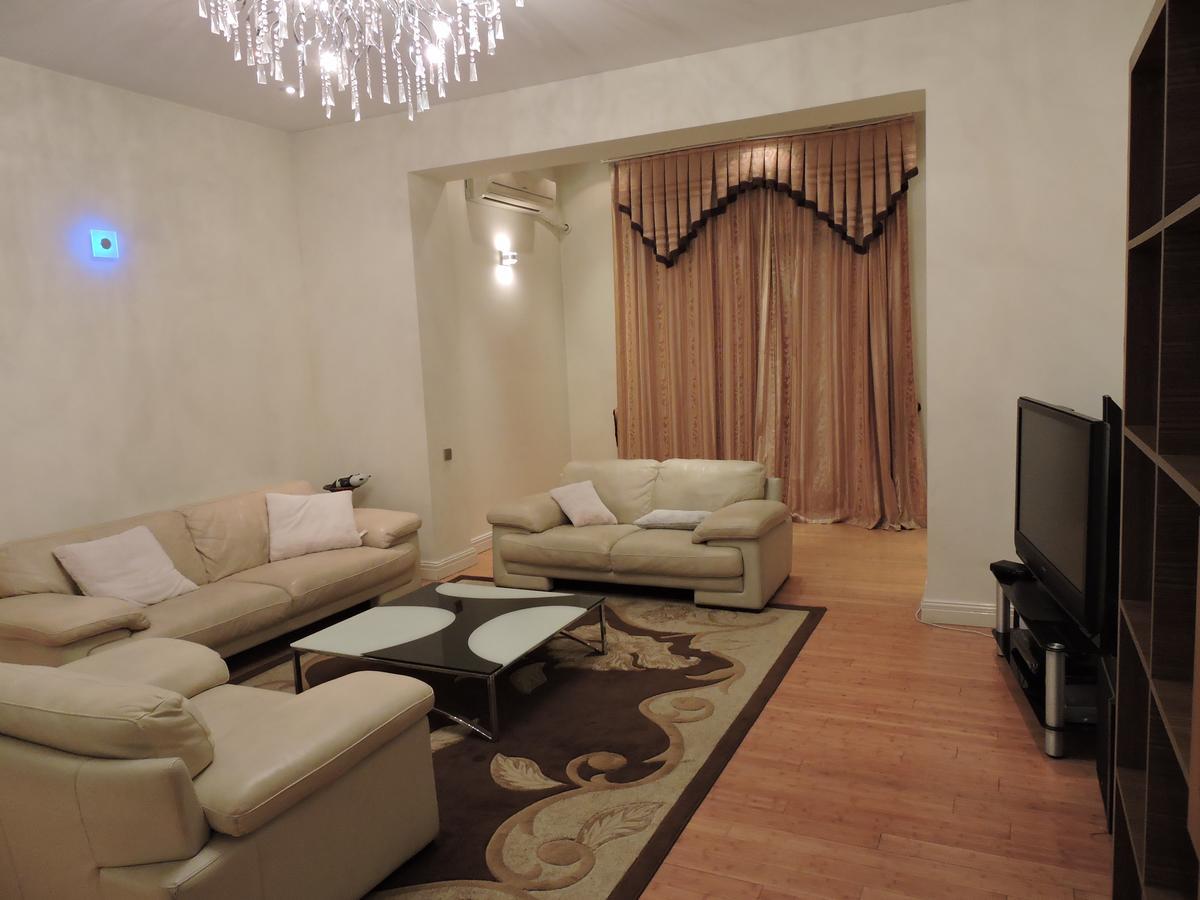 1 Shota Rustaveli Avenue Apartamento Tbilisi Exterior foto