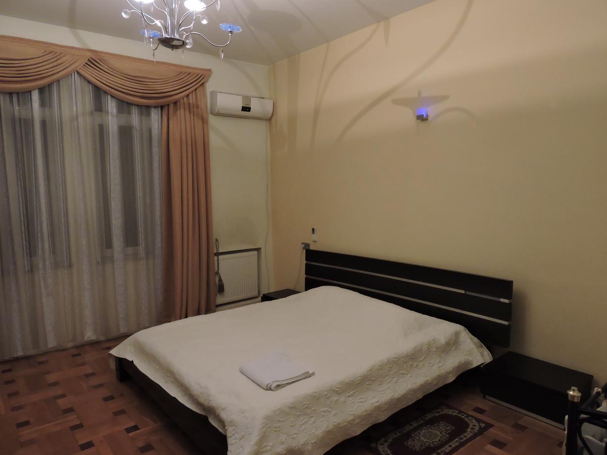 1 Shota Rustaveli Avenue Apartamento Tbilisi Exterior foto